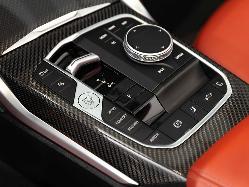 BMW Řada 4 M440i xDrive Convertible - fotka 17 z 24