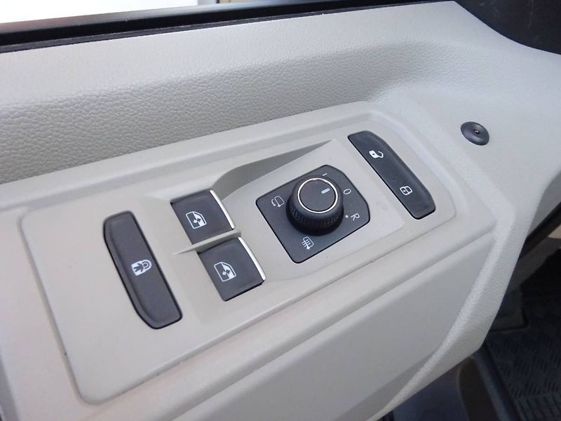 Volkswagen Multivan (2026) Long Life 1,5 TSI PHEV 4M - fotka 7 z 32