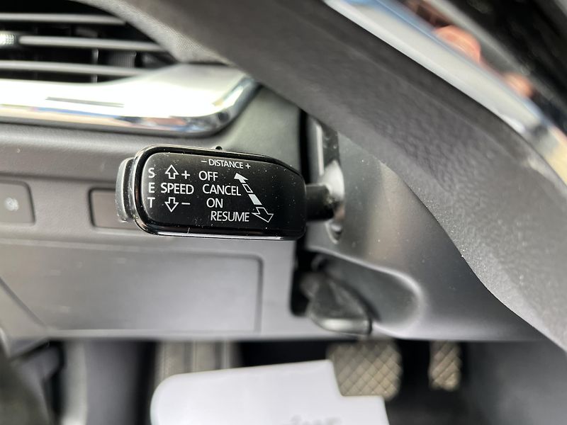 Škoda Enyaq (2022) TAŽNÉ REZERVACE - fotka 36 z 41