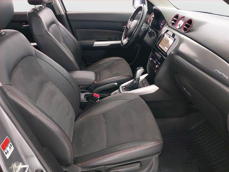 Suzuki Vitara (2016) 1.4 BoosterJet, 4X4, Automat - fotka 9 z 18