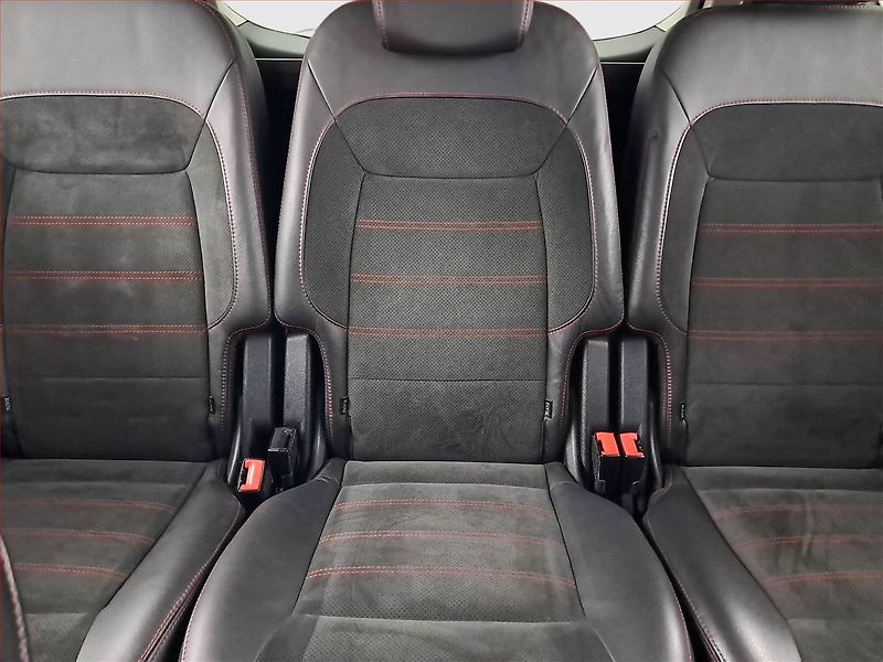 Ford S-MAX (2010) 2.0 TDCi, Navi, Xenony - fotka 10 z 17