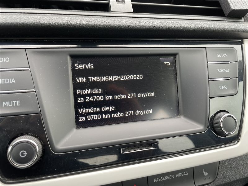 Škoda Fabia 1,2 TSI 81KW DSG STYLE,ČR. - fotka 15 z 25