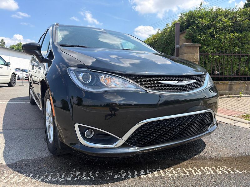 Chrysler Pacifica (2020)  3,6 Pentastar RU L Kůže 2020 - fotka 6 z 20