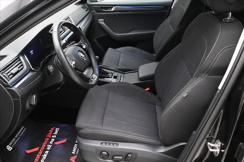 Škoda Superb 2,0 TDI 110 kW DSG Style Záruk - fotka 13 z 31