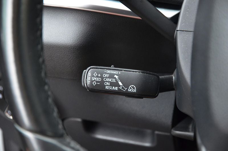 Škoda Karoq (2018) 1.6 TDi 85kW DSG STYLE /CANTON - fotka 22 z 41