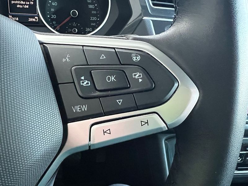 Volkswagen Tiguan Life  1,5TSI 110kW DSG - fotka 7 z 18