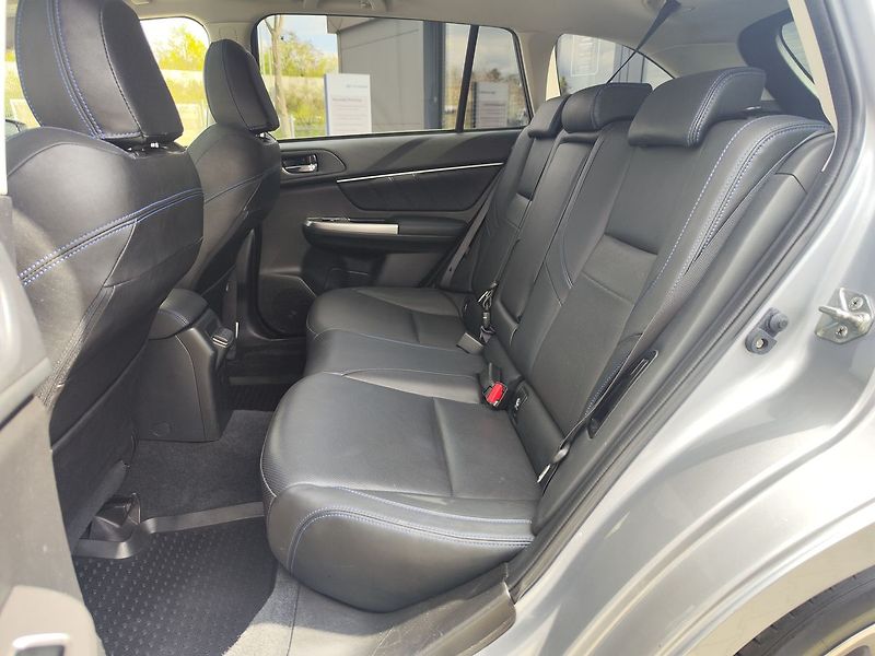 Subaru Levorg 1.6 GT-S/125kW Navi,Xenony - fotka 12 z 33
