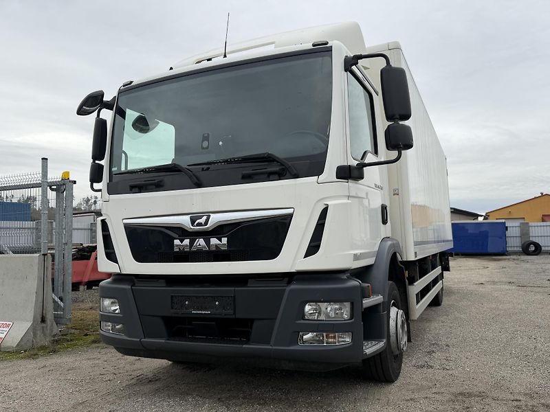 MAN TGM (2020) Skříň 18 palet čelo 1500kg BAR - fotka 3 z 24
