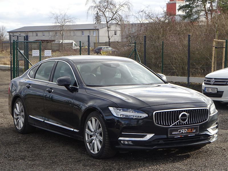 Volvo S90 D4 140kW Inscription ČR - fotka 3 z 25