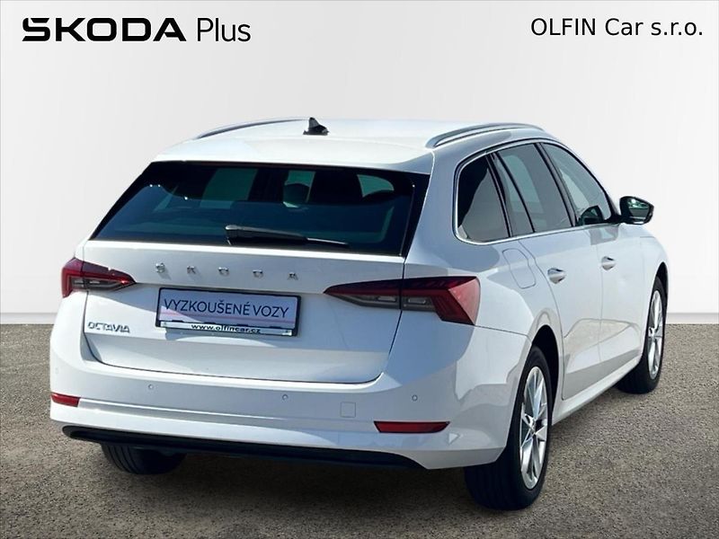 Škoda Octavia 2,0 TDi 110kW STYLE  IV. - fotka 2 z 25