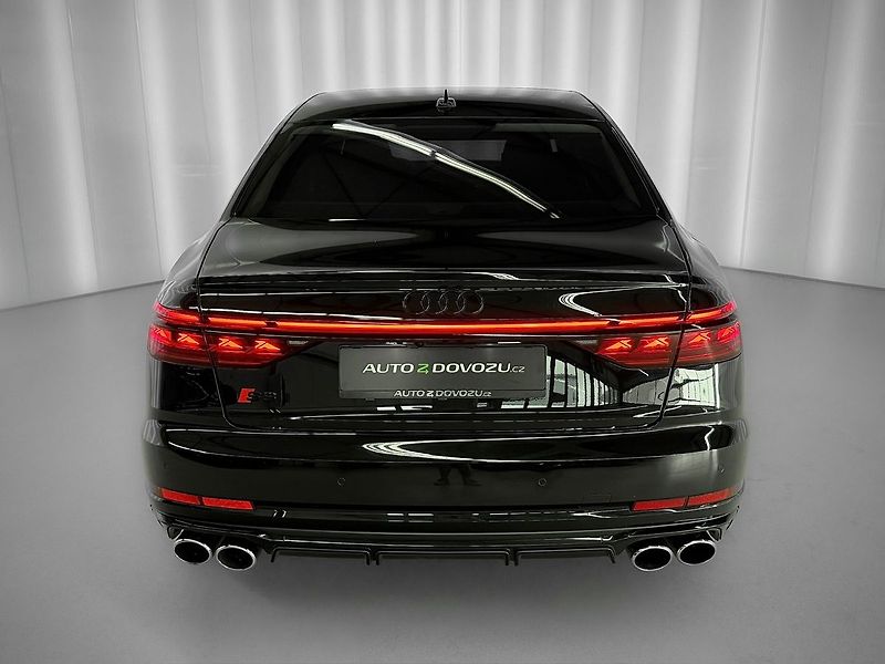 Audi S8 TFSi QUATTRO, MASÁŽE, B&O ADVA - fotka 5 z 42