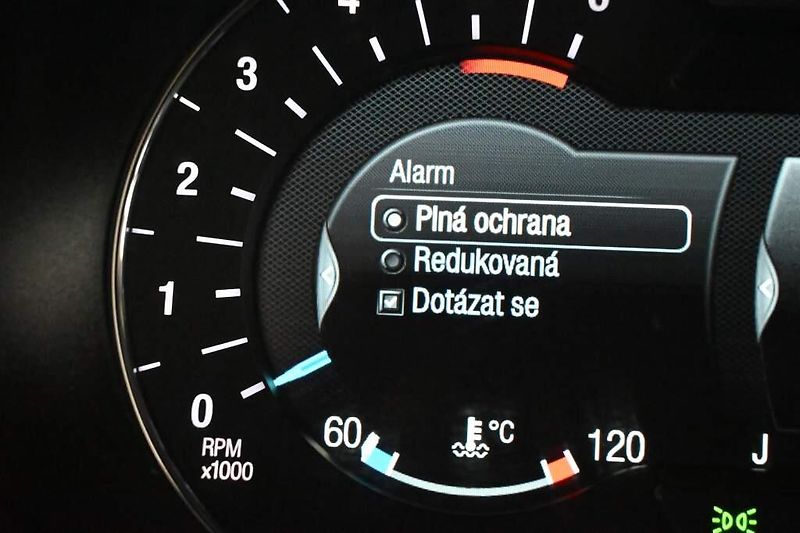Ford S-MAX (2021) 2.0 7 Míst LED Tažné TITANIUM - fotka 29 z 34