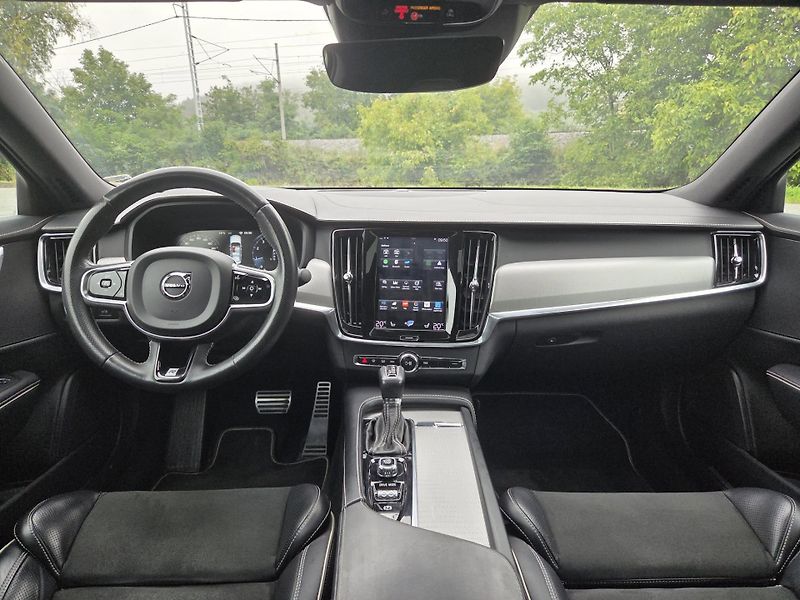 Volvo S90 (2019) - fotka 7 z 24