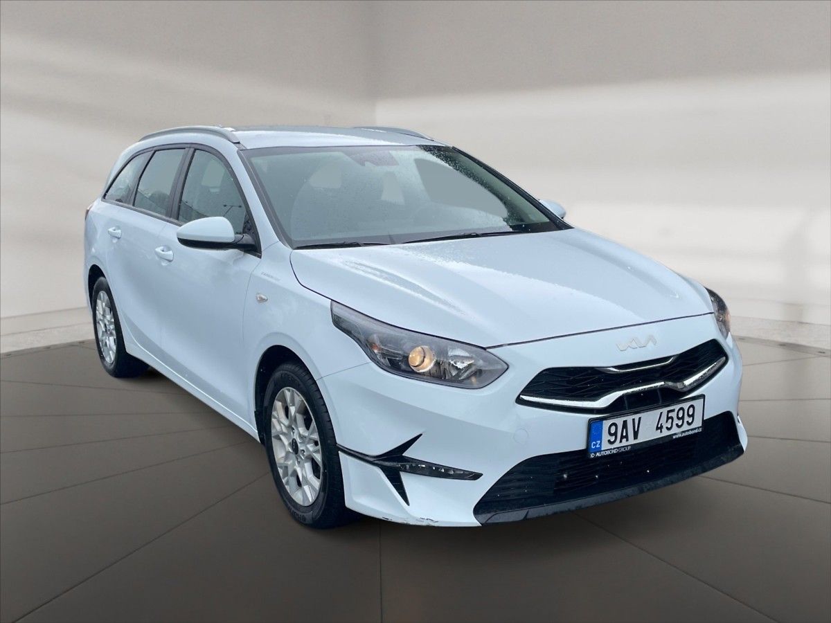 Kia Ceed 1,5 T-GDI Spin AT