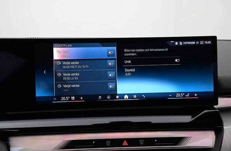 BMW i5 xDrive40 Touring M SoH 96% Taž - fotka 12 z 26
