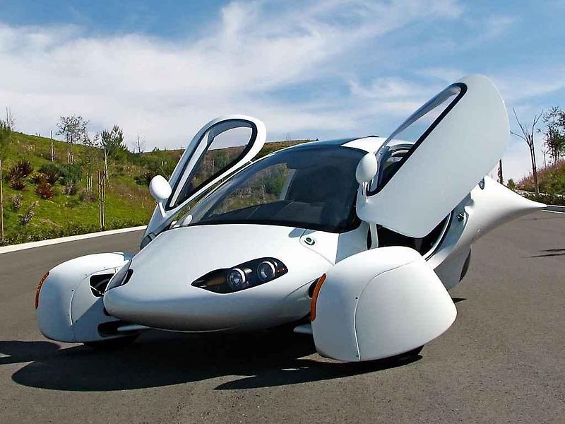 Studie upraveného designu elektromobilu Aptera 2e.