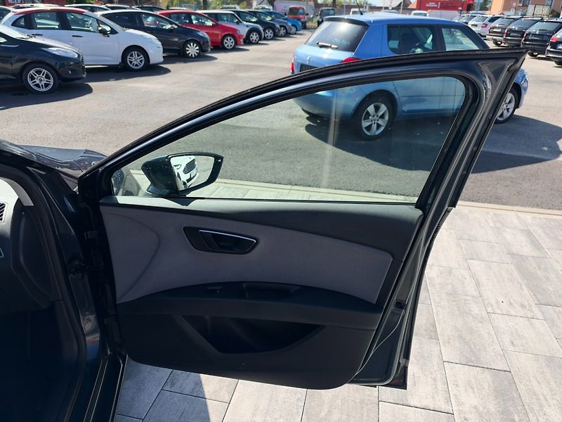 Seat Leon (2019) 1,6 TDI 85 KW - fotka 25 z 35