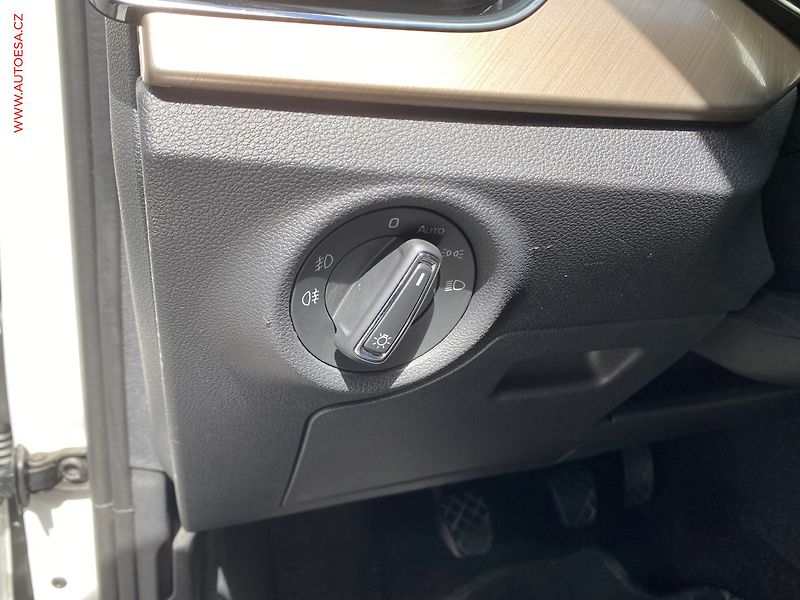 Škoda Scala (2023) 1.0 TSi, 1.maj,ČR, Style - fotka 15 z 19