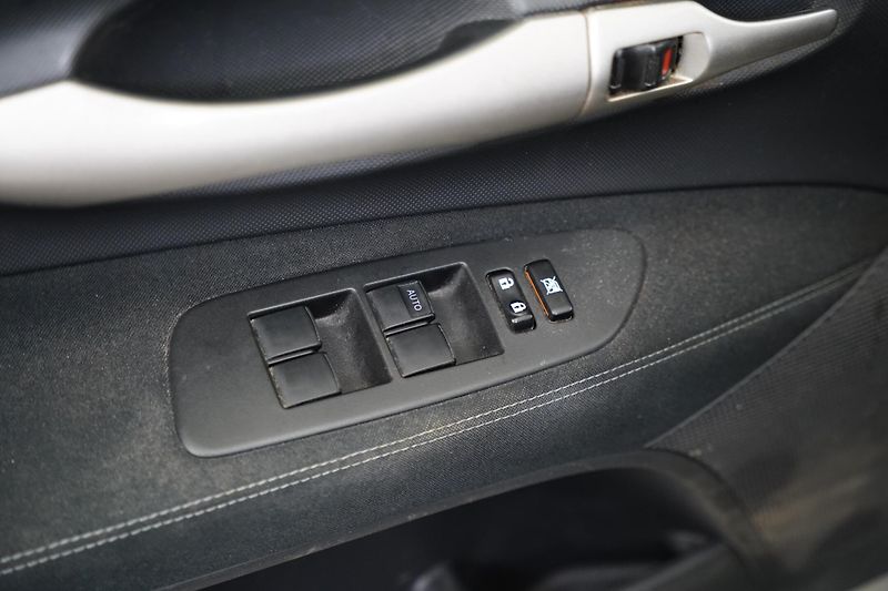 Toyota Auris - fotka 12 z 20