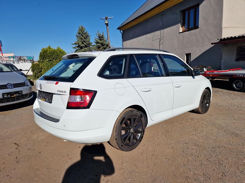 Škoda Fabia 1,2TSI 66KW RED&GREY  - fotka 4 z 19