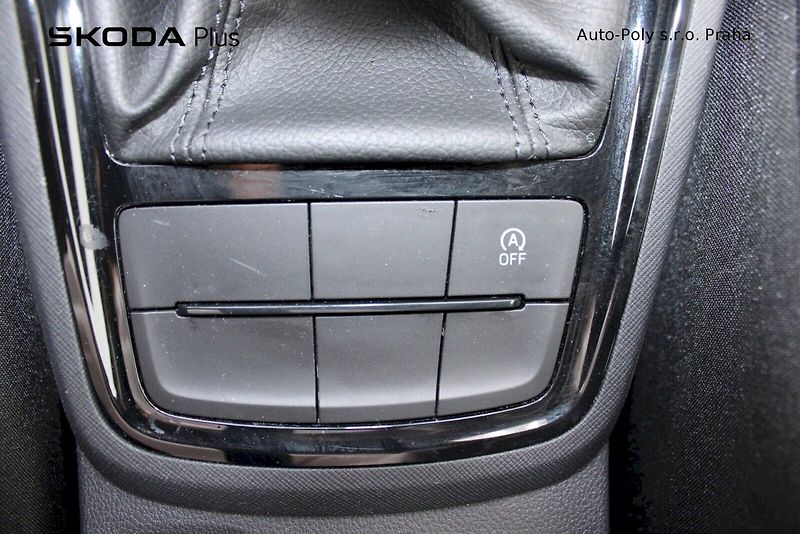 Škoda Kamiq (2020) 1.0 TSI 85 kW Ambition - fotka 16 z 25