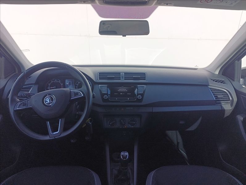 Škoda Fabia 1,0 TSi 70kW Kamera Klima Alu - fotka 16 z 33