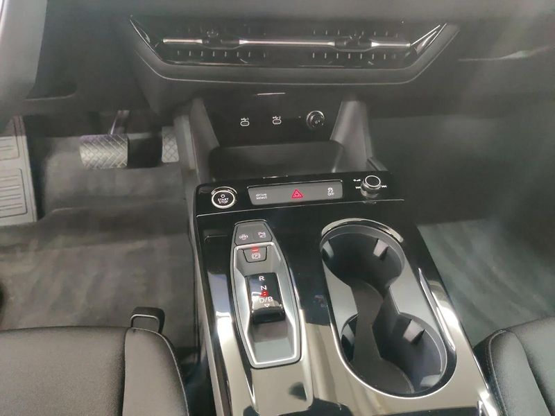 Audi A6 e-tron Perf. Kamera ACC Tep.če - fotka 12 z 13