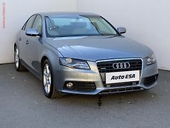 Audi A4 (2010) 2.0 TDi Quattro, Bixen, navi - fotografie inzerátu