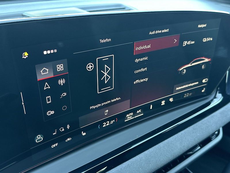Audi A5 (2025) e-hybrid quattro AT - fotka 15 z 36
