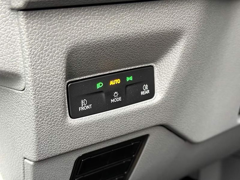 Volkswagen Grand California 680 4M ACC NezTop LED Kamera - fotka 15 z 34