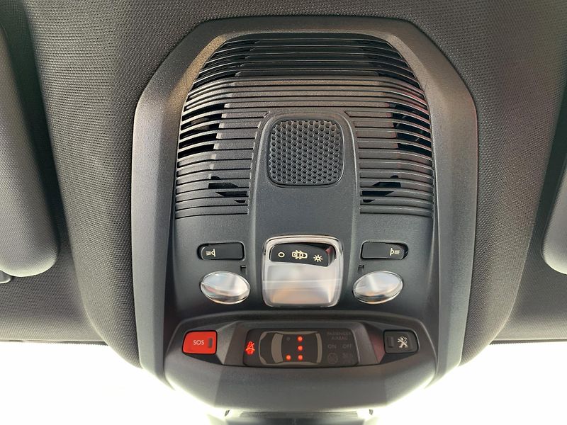 Peugeot 3008 GT 1.6 PHEV 165kW EAT8 - fotka 25 z 33