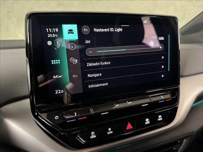 Volkswagen ID.4 125kW Pure LED PDC ACC - fotka 30 z 46