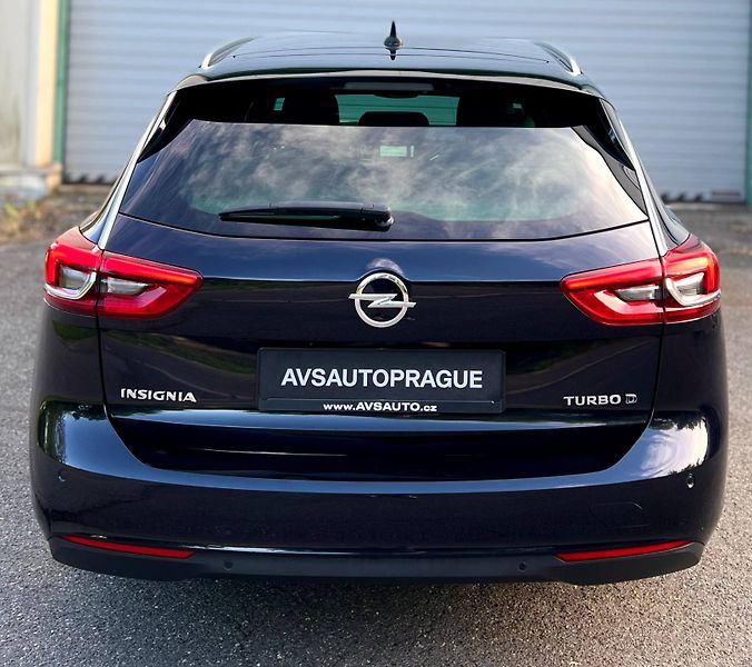 Opel Insignia (2018)  2.0 CDTI AUTOMAT 2018 125KW - fotka 5 z 30