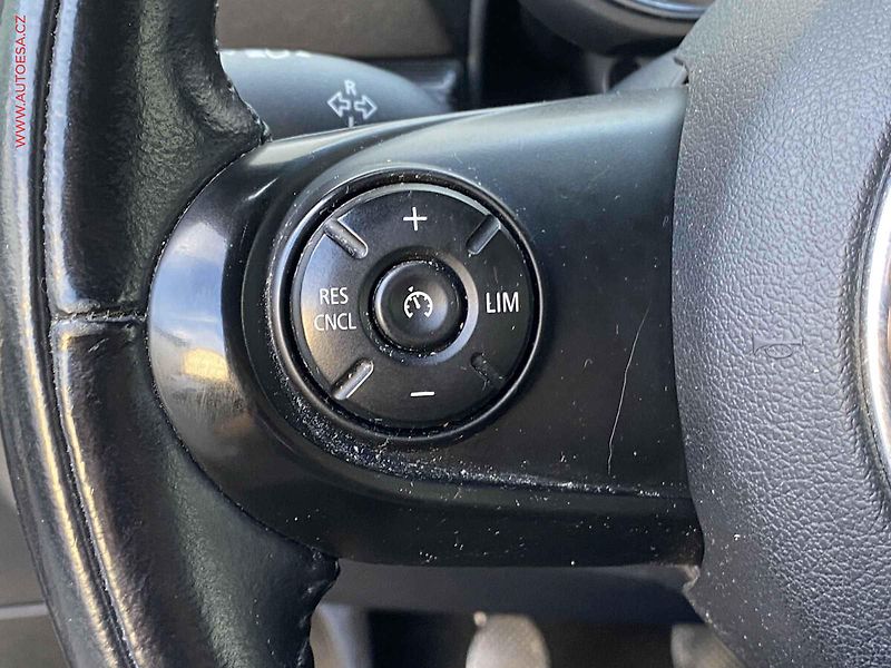 Mini Clubman (2018) 2.0i 4x4, ČR, S, navi, bixen - fotka 13 z 18
