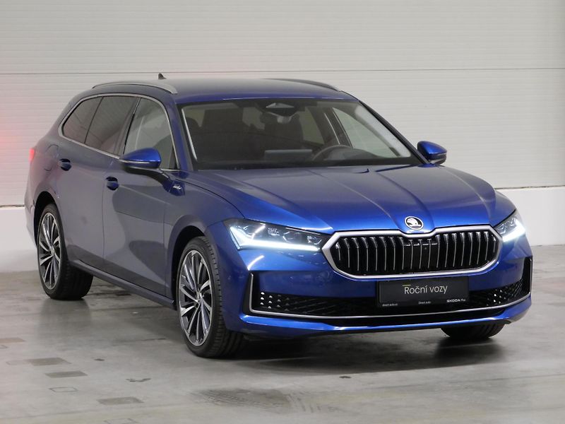 Škoda Superb - fotka 8 z 25