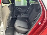 Hyundai i30 1,5 TGDi N-Line TOP STAV TAŽNÉ - náhled 12