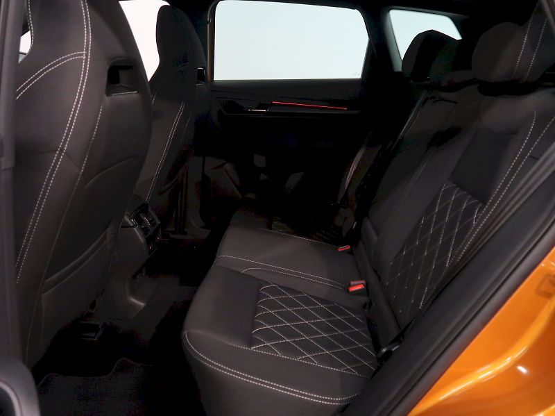 Škoda Karoq (2026) SPORTLINE 2.0TSI 140KW DSG - fotka 15 z 42