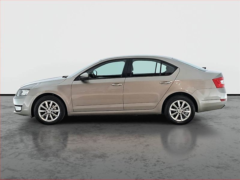 Škoda Octavia (2016) Ambition 1.6 TDI, Tempomat - fotka 3 z 15