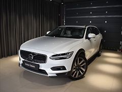 Volvo V90 2,0 CC PRO B4 AWD - fotografie inzerátu