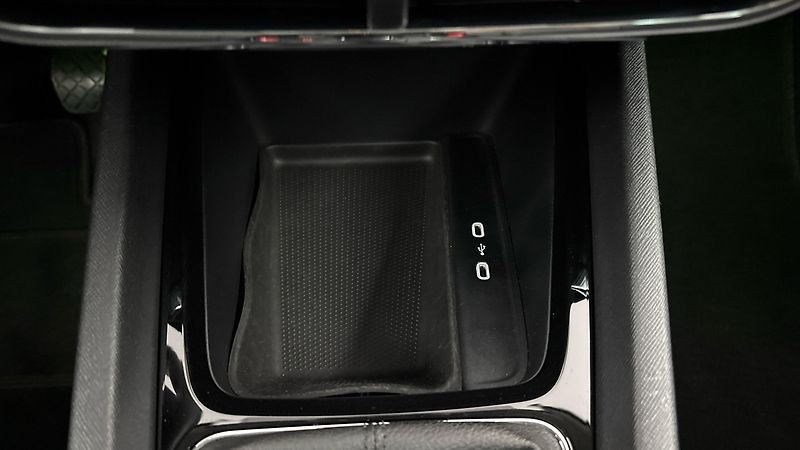 Škoda Octavia 2.0 TDI Style - fotka 23 z 27