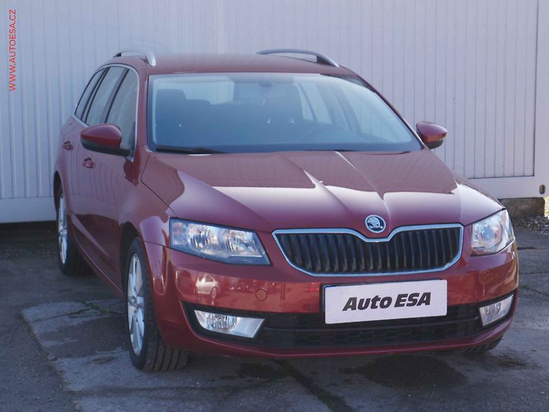 Škoda Octavia (2015) 1.6 TDi, 2.maj,ČR, Style - fotografie inzerátu