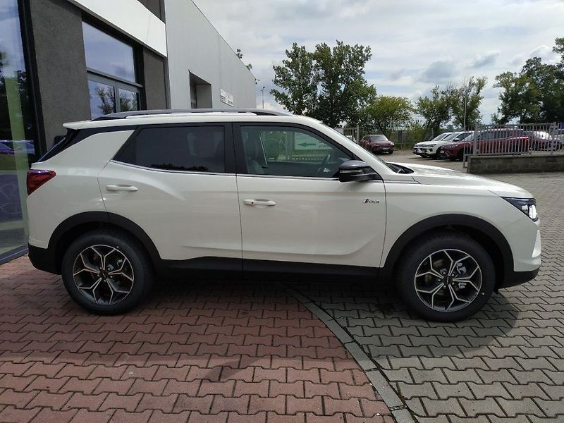 KGM Korando 1.5T, SMART,2WD, MT, SKLADEM - fotka 4 z 36