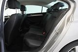 Volkswagen Passat 2.0TSi 165kW AUTOMAT - náhled 22