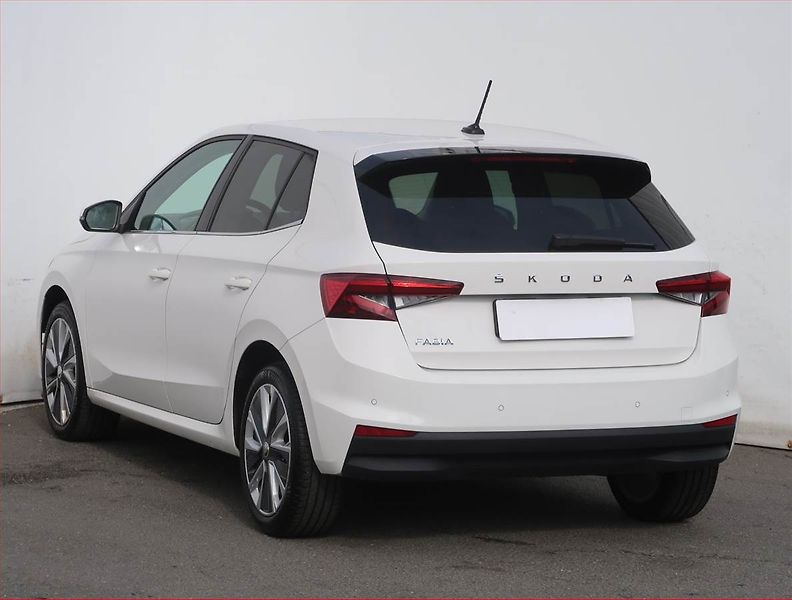 Škoda Fabia (2023) Style 1.0 TSI, ČR,1.maj - fotka 4 z 23