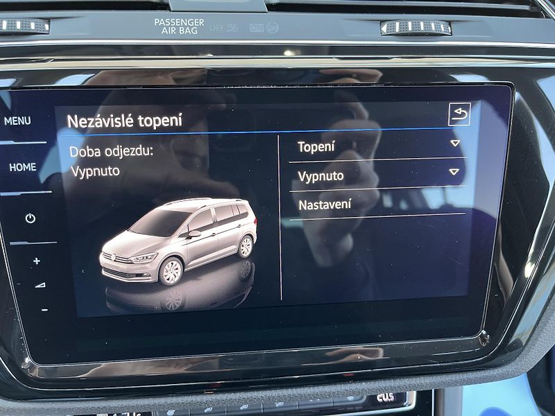 Volkswagen Touran (2020) 2.0TDI DSG VÝB*13000€ HIGHLINE - fotka 29 z 48