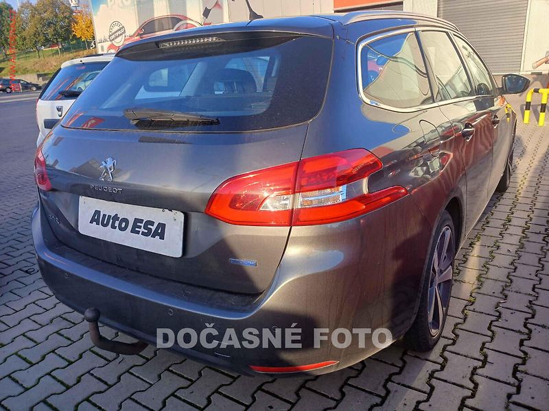 Peugeot 308 (2016) 1.6 HDi, Klima - fotka 2 z 3