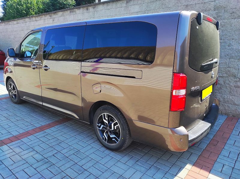 Toyota ProAce Verso 2,0D-4D130kW,L2, Shuttle,ČR - fotka 5 z 44
