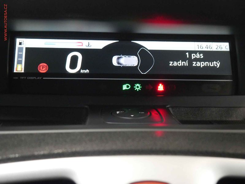 Renault Scénic (2010) 1.4, Tempomat - fotka 14 z 18
