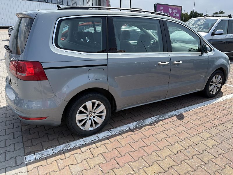 Volkswagen Sharan (2018) 2.0 TDi  110 kW Comfortline - fotka 2 z 22