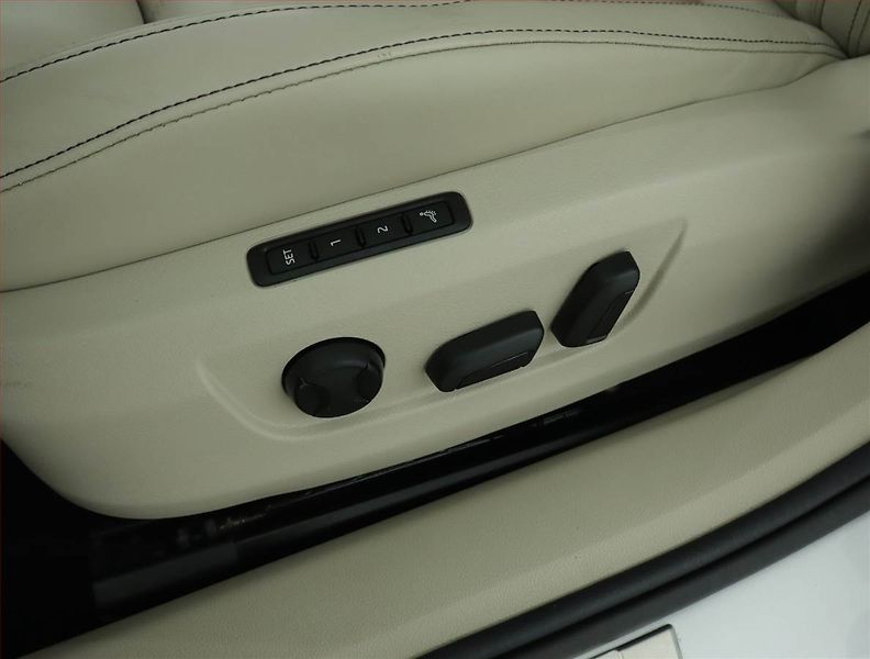 Škoda Superb (2023) Laurin&Klement 2.0 TDI - fotka 17 z 17